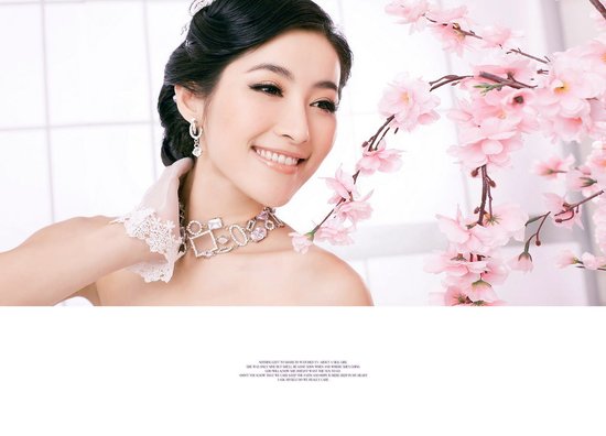 <a href=http://m.xvxgx.cn/ target=_blank class=infotextkey>石家莊白癜風(fēng)醫(yī)院</a>哪些因素會(huì)加重胸部白癜風(fēng)病情?