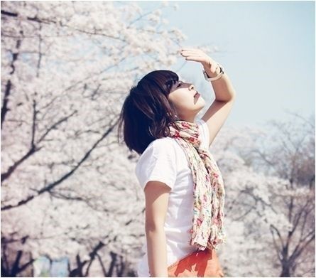 青年女性患發白癜風的原因都有哪些