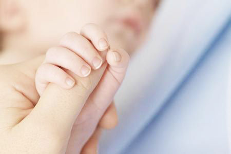  口鼻處長白癜風白斑怎么治