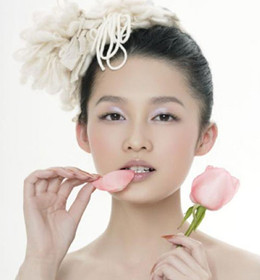 女性私處得了白癜風怎么護理