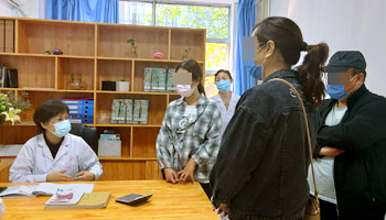 4●15白斑免費普查活動結束 疫情后門診量創新高