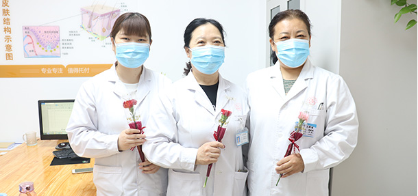 今天在忙，也不要忘記跟媽媽說聲“我愛你”——溫馨時刻，遠大陪您度過