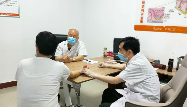 暑期白斑0元普查暨京冀醫師聯合親診活動完美打響第一彈！勢如破竹再創優質診療！