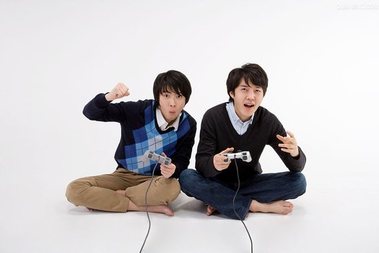 石家莊白癜風醫院：青少年胸口有白斑是不是白癜風?