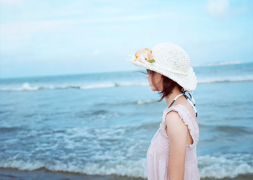 面部白癜風(fēng)患者——刺痛了誰？